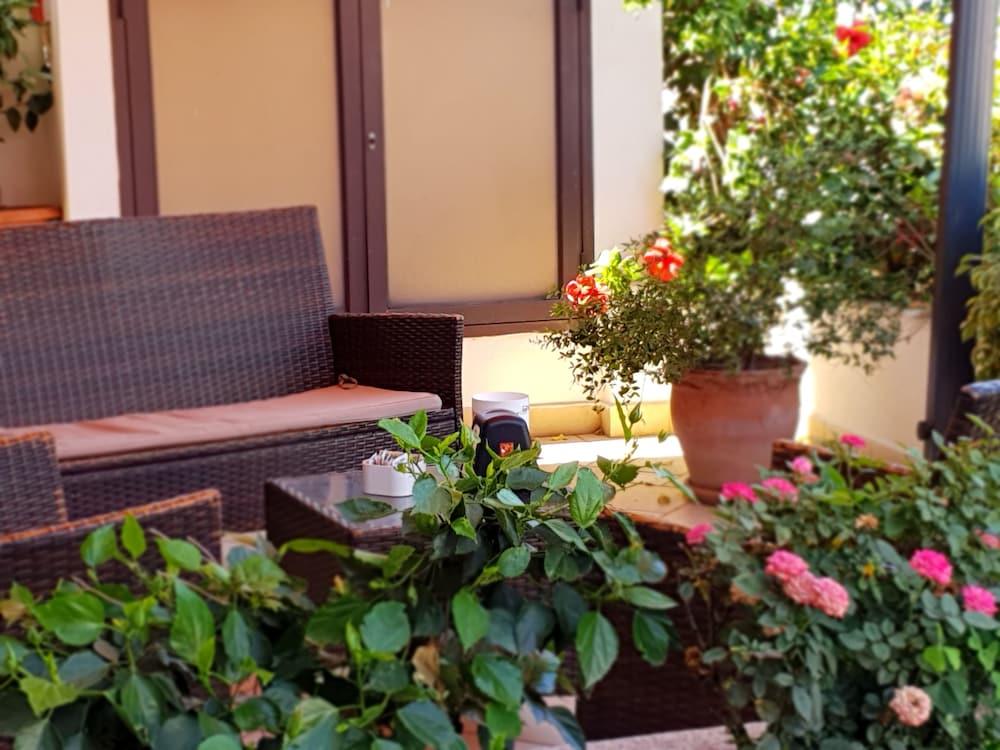 Castello Di Tavolara Hotel Porto San Paolo  Buitenkant foto